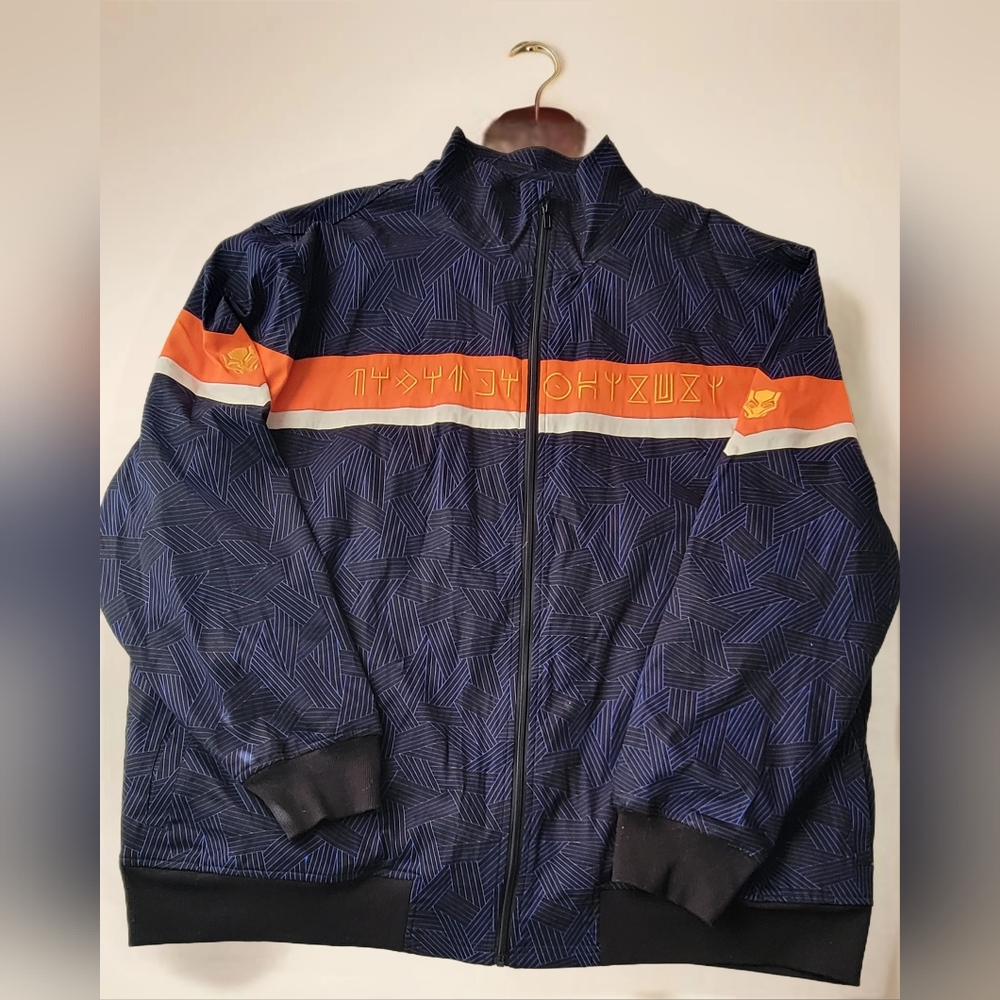 Black Panther pre owned World of Wakanda Collection Adult Jacket size 3XL